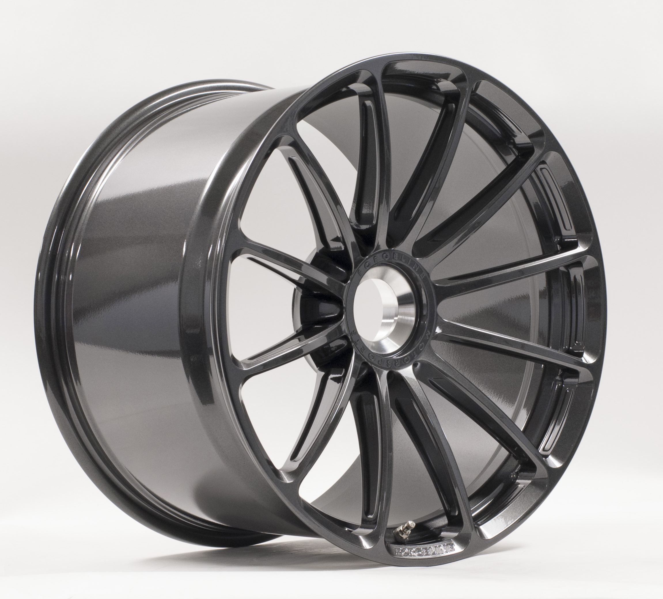 GT1 | One Piece Forged Monoblock Wheel